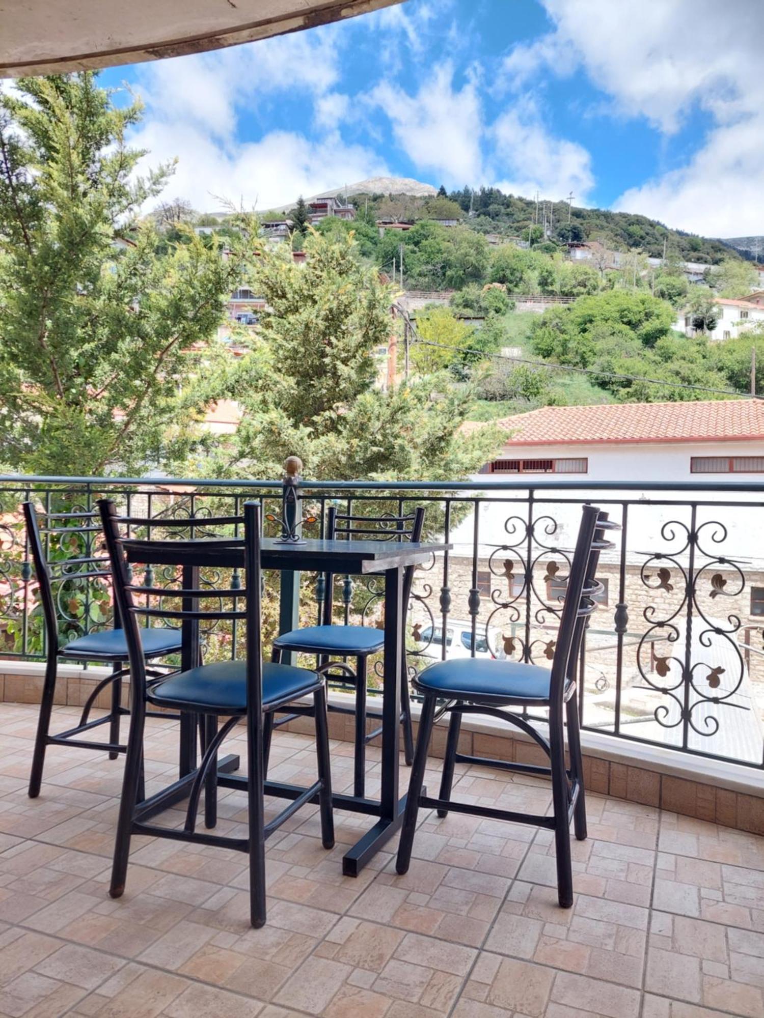 Αρτέμιδα Plus Karpenisi Apartment Εξωτερικό φωτογραφία